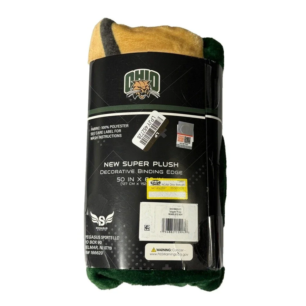 NWT Ohio Bobcats Ultra Soft Plush Tailgate Throw Blanket 50x60 NCAA